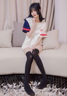 隔壁搬来邻居水野朝阳